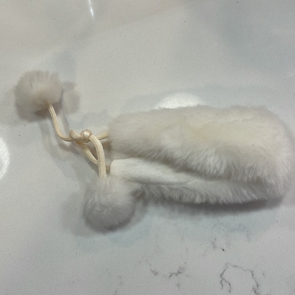 VINTAGE American Girl Doll Winter White Outfit RETIRED - Picture 10 of 12